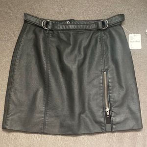 Free people vegan leather skirt with zip